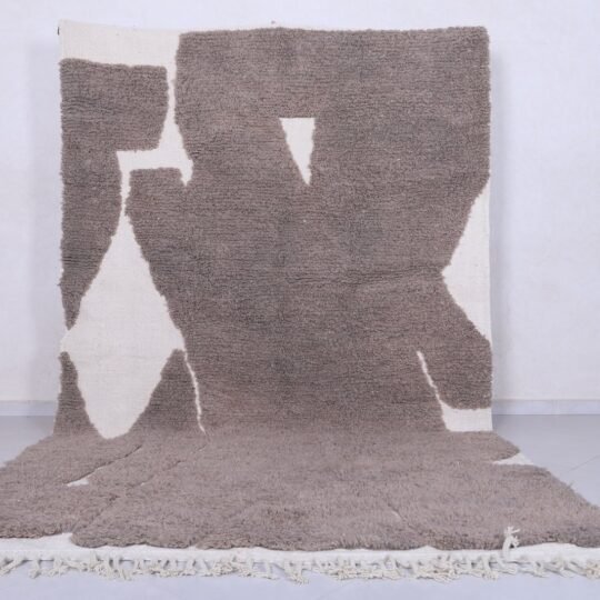Contemporary moroccan rug